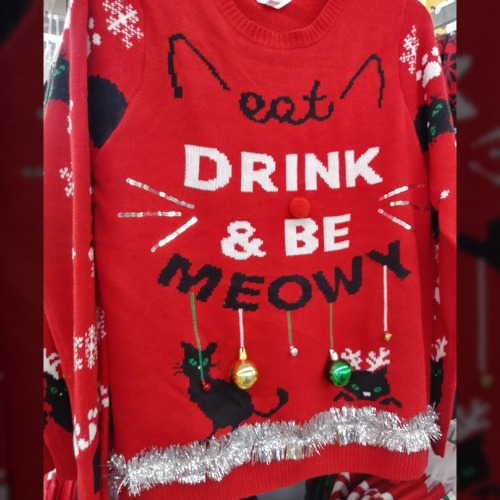1612469507 620 ACNH QR Codes happyhappydesignsFleece Navidad An Ugly Christmas Sweater