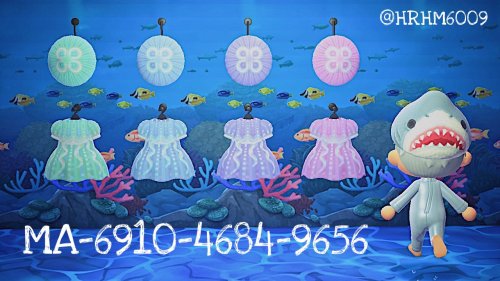 ACNH QR Codes crossingdesignsshark hat and jellyfish outfits ✿ by HRHM6009
